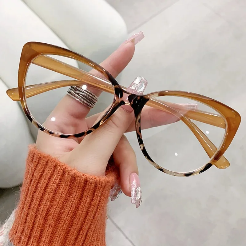 Cat Eye Glasses
